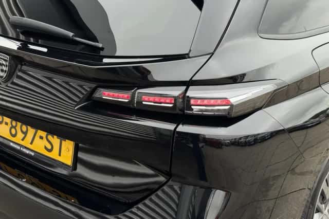 Peugeot 308 (2022) thumbnail 17