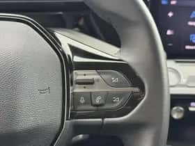 Peugeot 308 (2022) thumbnail 19