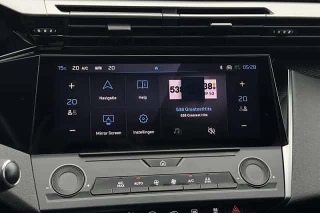 Peugeot 308 (2022) thumbnail 9