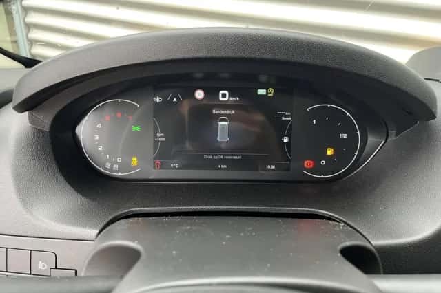 Opel Movano (2024) thumbnail 17