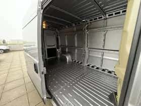 Opel Movano (2024) thumbnail 21