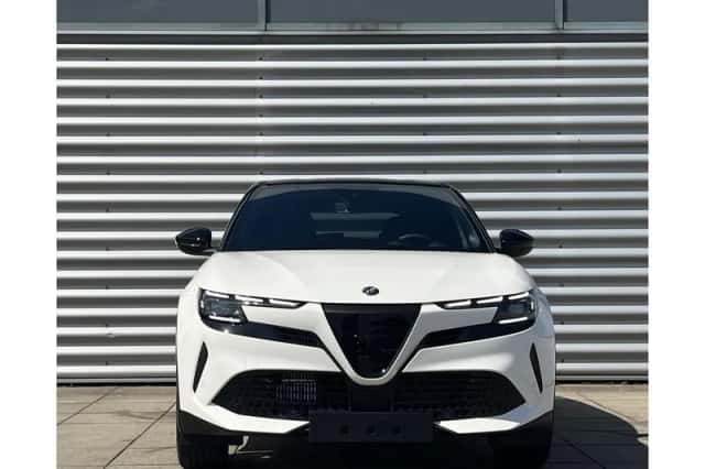 Alfa Romeo Junior (2025) thumbnail 7