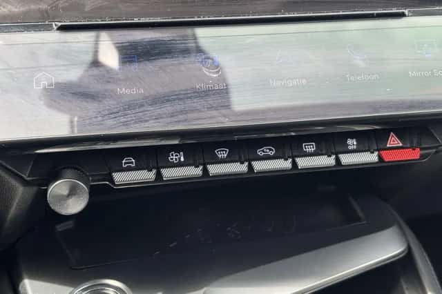 Peugeot 308 (2022) thumbnail 22