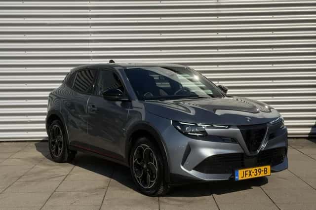 Alfa Romeo Junior (2025) thumbnail 2