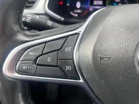Renault Captur (2021) thumbnail 19