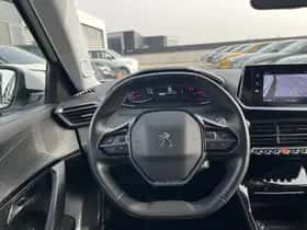 Peugeot 2008 (2021) thumbnail 14
