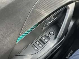 Peugeot 2008 (2021) thumbnail 10