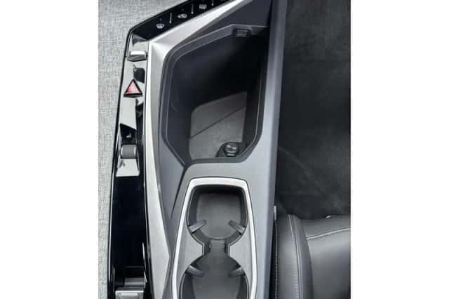 Peugeot 3008 (2025) thumbnail 14