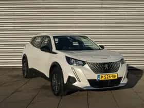 Peugeot e-2008 (2022) thumbnail 4