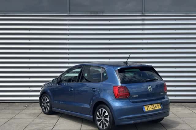 Volkswagen Polo (2016) thumbnail 7