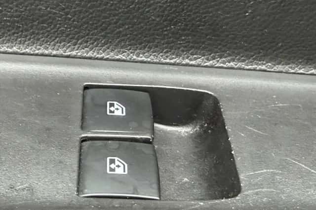 Opel Karl (2017) thumbnail 13