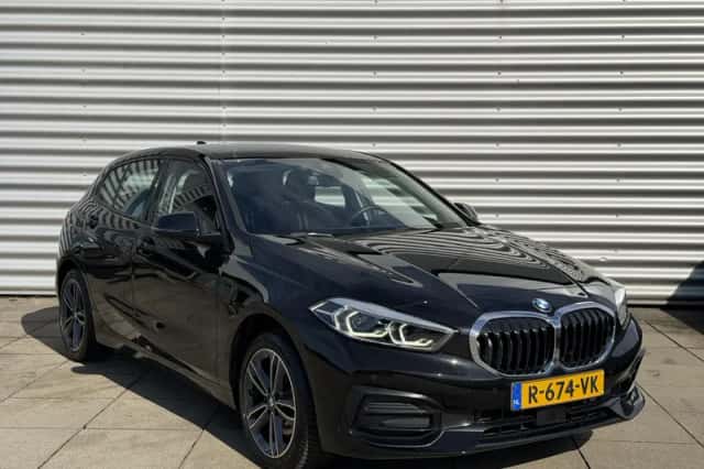 BMW 1-Serie (2022) thumbnail 2