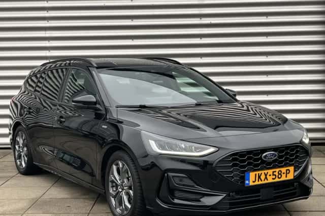 Ford Focus (2024) thumbnail 2
