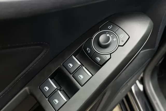 Ford Focus (2024) thumbnail 24