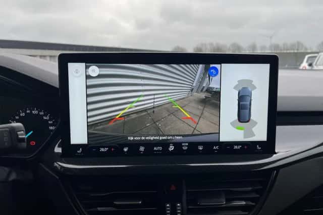 Ford Focus (2024) thumbnail 7