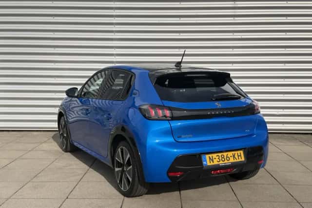 Peugeot e-208 (2021) thumbnail 5