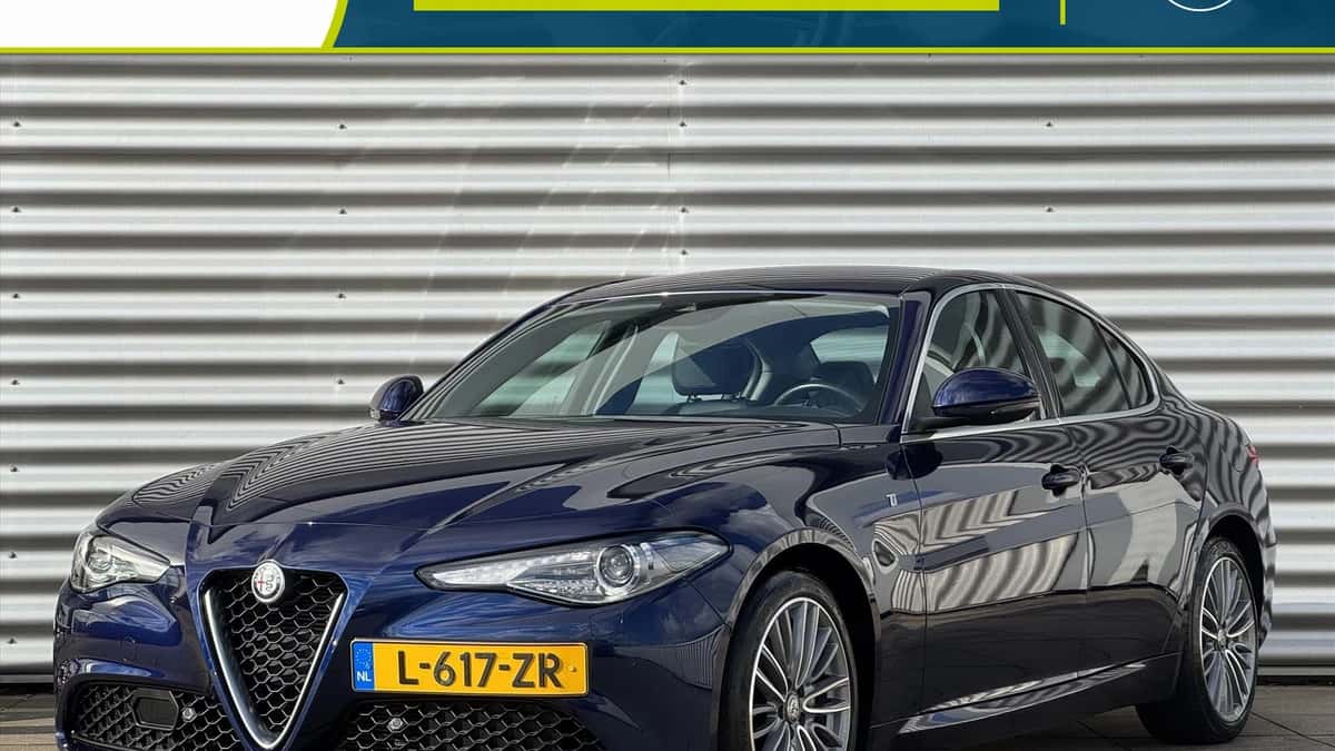Alfa Romeo Giulia (2021) — foto 1