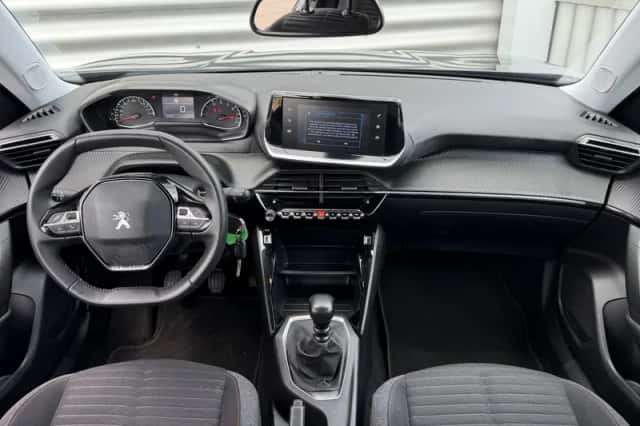Peugeot 2008 (2022) thumbnail 12