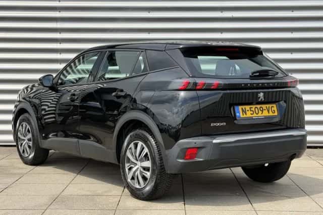Peugeot 2008 (2022) thumbnail 4