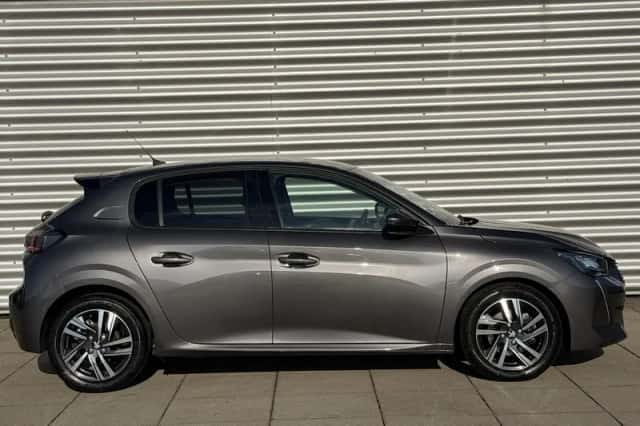 Peugeot 208 (2021) thumbnail 4