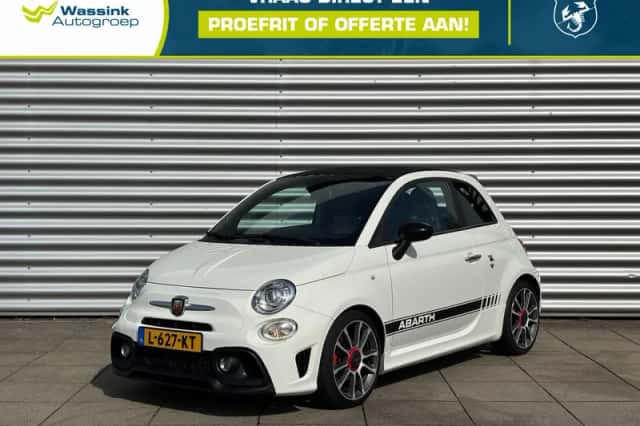 Fiat 500C (2018) thumbnail 1