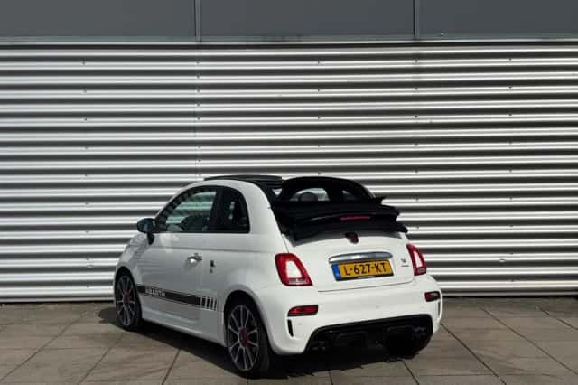 Fiat 500C (2018) thumbnail 12
