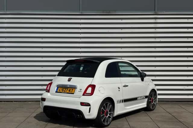Fiat 500C (2018) thumbnail 17