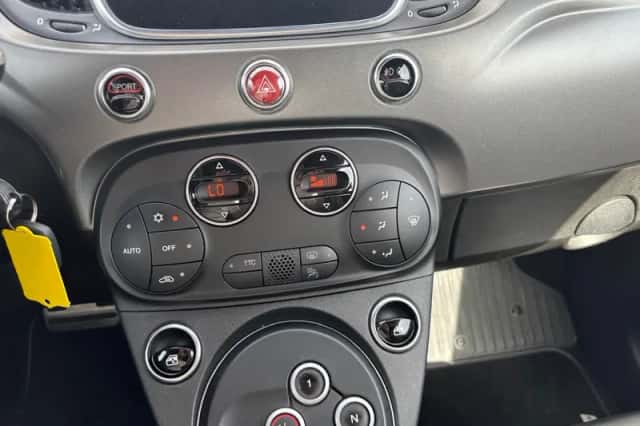 Fiat 500C (2018) thumbnail 27