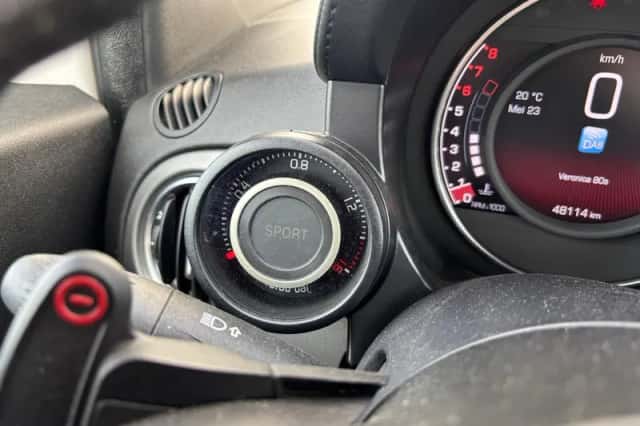 Fiat 500C (2018) thumbnail 28