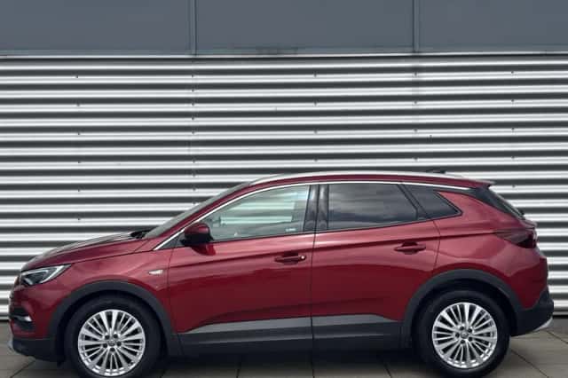 Opel Grandland X (2018) thumbnail 4