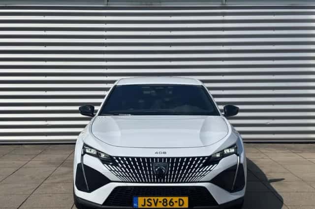 Peugeot 408 (2025) thumbnail 2