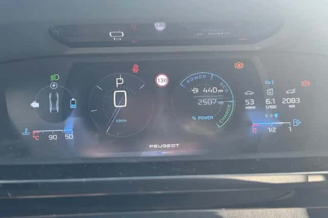 Peugeot 408 (2025) thumbnail 12
