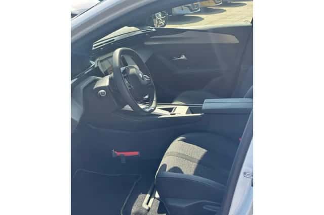 Peugeot 408 (2025) thumbnail 9