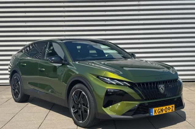 Peugeot 408 (2026) thumbnail 2