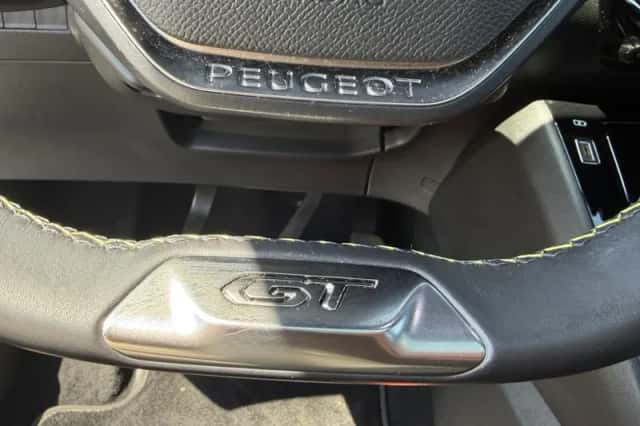 Peugeot 208 (2021) thumbnail 18