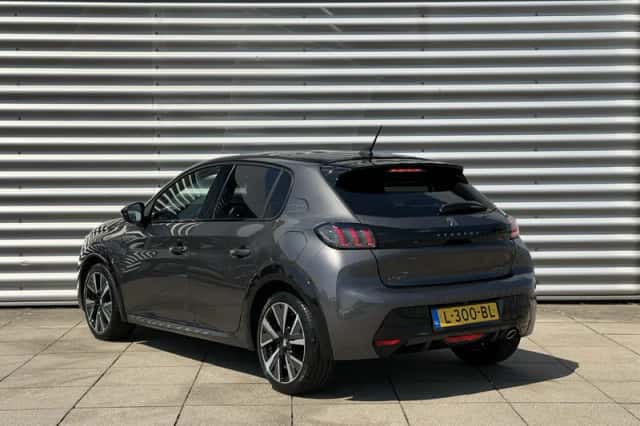 Peugeot 208 (2021) thumbnail 3