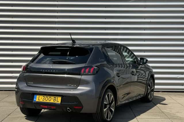 Peugeot 208 (2021) thumbnail 4