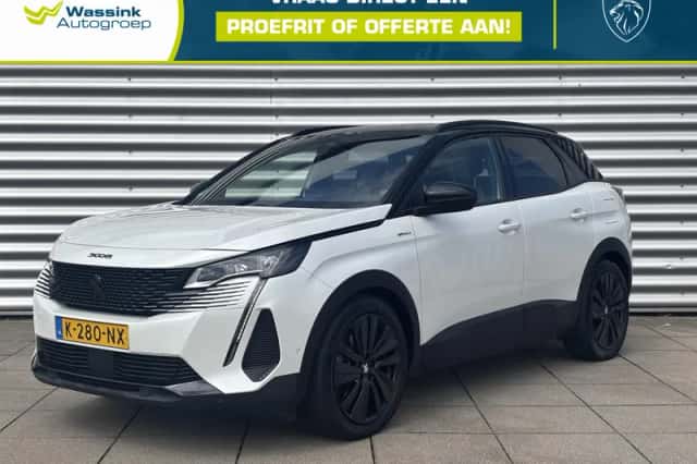 Peugeot 3008 (2021) thumbnail 1
