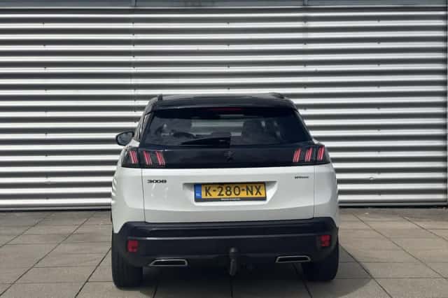Peugeot 3008 (2021) thumbnail 6