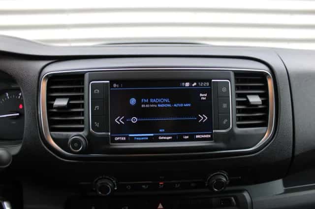 Peugeot Expert (2022) thumbnail 19