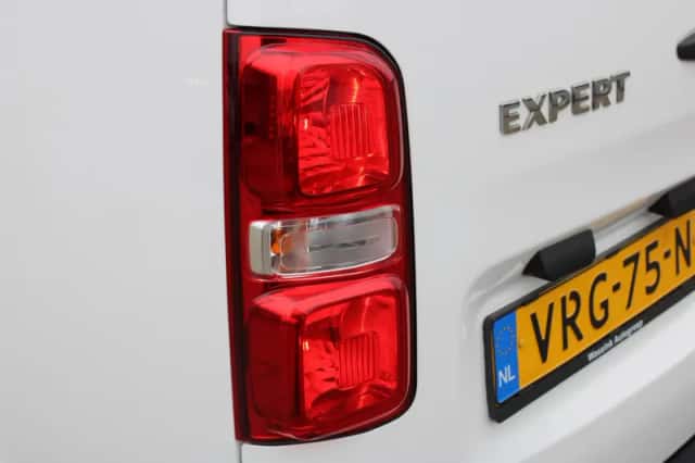 Peugeot Expert (2022) thumbnail 8