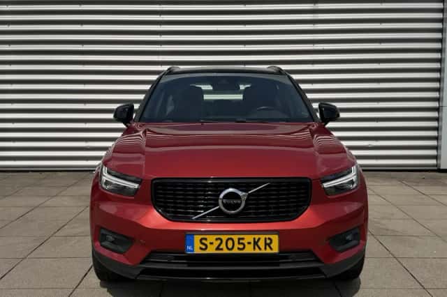 Volvo XC40 (2018) thumbnail 6