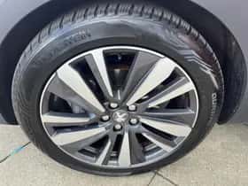 Peugeot 3008 (2020) thumbnail 11