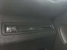 Peugeot 3008 (2020) thumbnail 13
