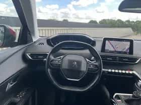 Peugeot 3008 (2020) thumbnail 26
