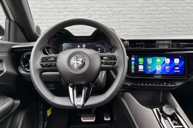 Alfa Romeo Junior (2025) thumbnail 17