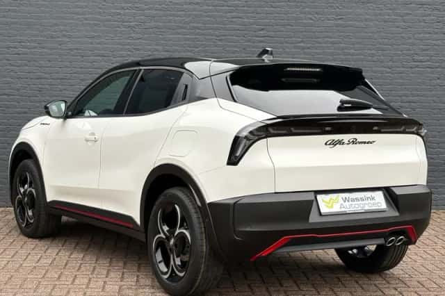 Alfa Romeo Junior (2025) thumbnail 7
