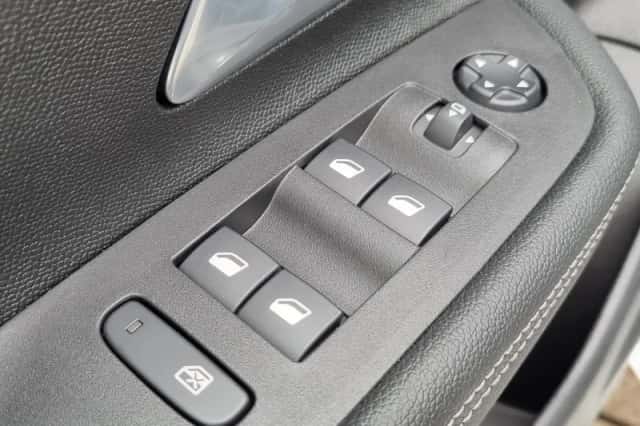 Opel Mokka (2024) thumbnail 29