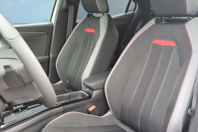 Opel Mokka (2024) thumbnail 7