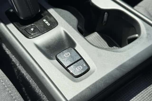 Volvo XC40 (2021) thumbnail 21